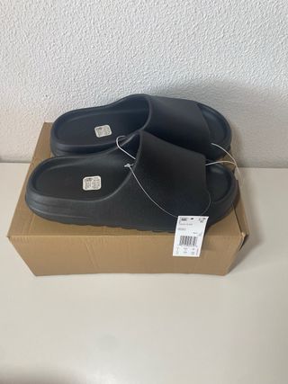 Chanclas Yeezy Slide Negras Talla 44