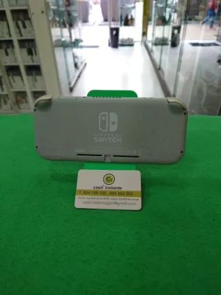 Nintendo Switch Lite Pokémon