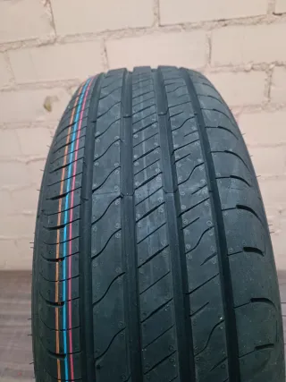 Goodyear EFFICIENTGRIP-2 SUV 215/65R17 103V XL