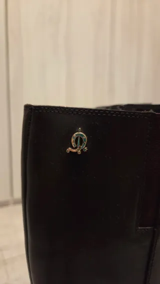 Botas altas talla 37. Botas bajas. Manoletinas.