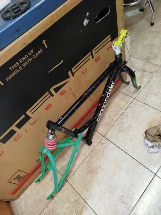 Cuadro Cannondale Negro y Verde