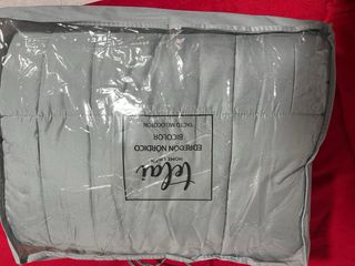 Edredón gris poliéster