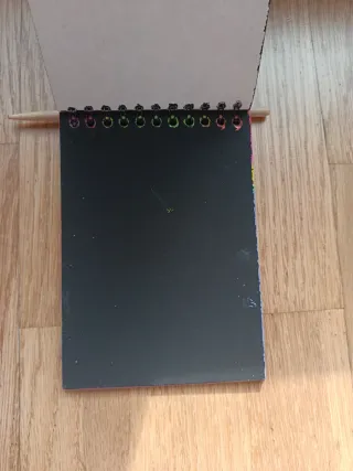 Cuaderno de arte para rascar para niñ@s.