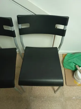 Juego de 3 sillas negras