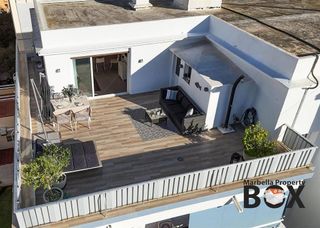 Ático en venta en Playa de la Fontanilla en Marbella