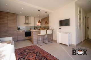 Ático en venta en Playa de la Fontanilla en Marbella