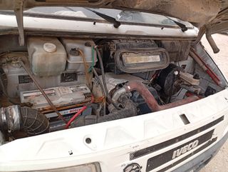 Camión Iveco Daily 2000