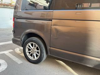 Volkswagen Transporter T5 Kombi