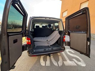 Volkswagen Transporter T5 Kombi