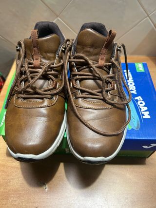 Zapatillas Joma Tarpeya Marrón Talla 41