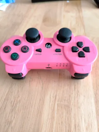 Mando PS3 rosa chicle inalámbrico