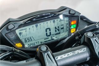 SUZUKI GSX-S  750 LEOVINCE * PELACRASH *