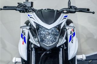 SUZUKI GSX-S  750 LEOVINCE * PELACRASH *