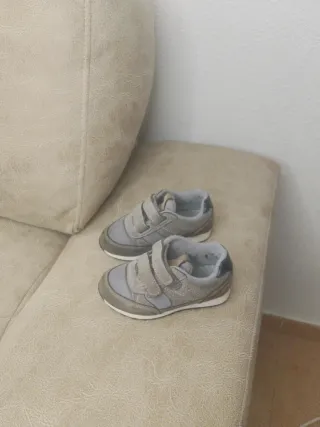 Botines niño talla 23