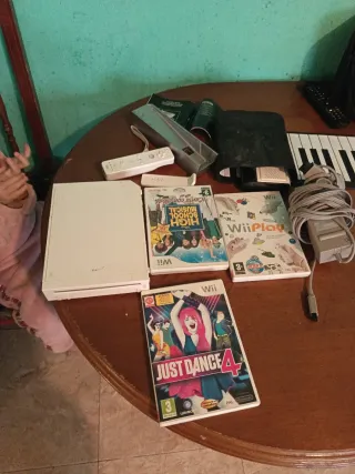 Consola Wii Blanca + Juegos