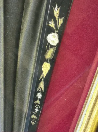 Abaniquera con abanico