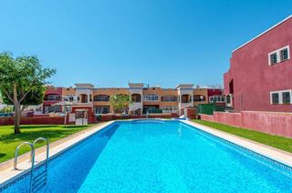 Casa adosada en venta en Altos - La Florida en Orihuela