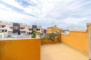 Casa adosada en venta en Altos - La Florida en Orihuela