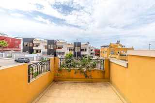 Casa adosada en venta en Altos - La Florida en Orihuela