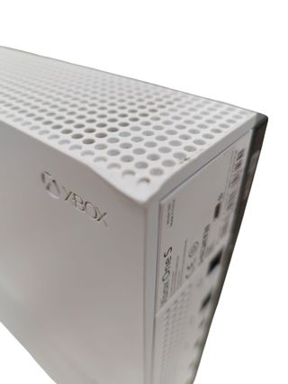 CONSOLA MICROSOFT XBOX ONE S 500 GB + CABLES + MANDO