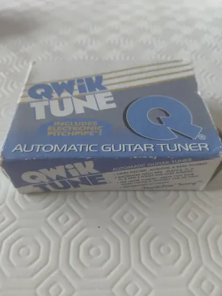 Accordatore Qwik Tune Automatico Chitarra/Basso