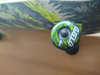 Skate Oxelo Lobo Verde