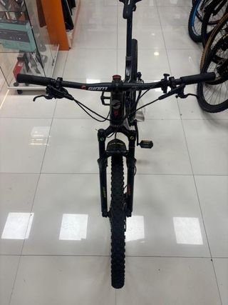 BICICLETA DE MONTAÑA GIANT ADVANCE 5.0 CARBON