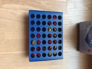 Juego 4 en Raya Espumola