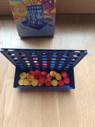 Juego 4 en Raya Espumola