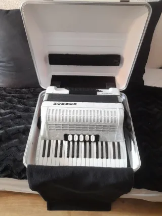 Acordeón Hohner Concerto III T