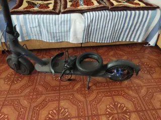 Xiaomi Mi Scooter 3 - 30km Autonomía