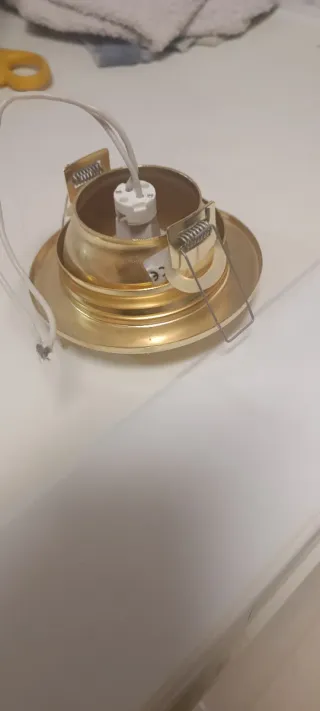 Foco LED Empotrable Dorado