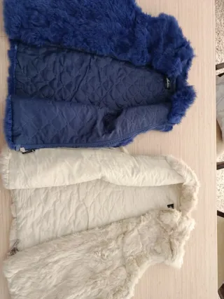 Chaleco Piel Conejo Natural Beige y Azul