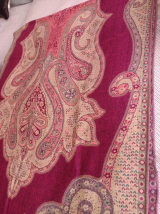 Fular o mantón estampado