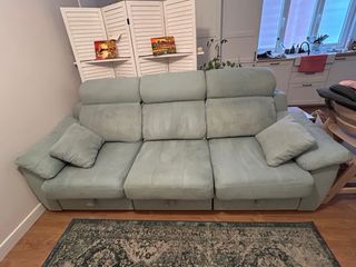 Sofá viscoelástico color verde menta