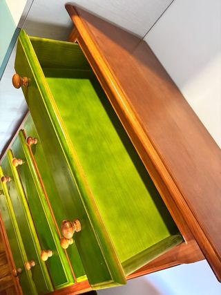 Cómoda cajonera de madera