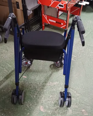 Andador Rock Celeris Forta plegable sin usar