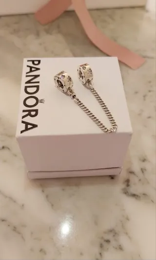 Cadena de seguridad Pandora estrellas.