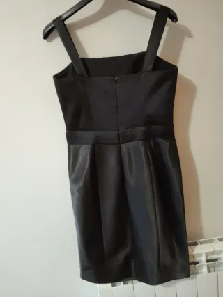 Vestido fiesta corto negro raso