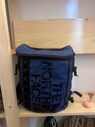 Mochila The North Face Base Camp Azul/Negra