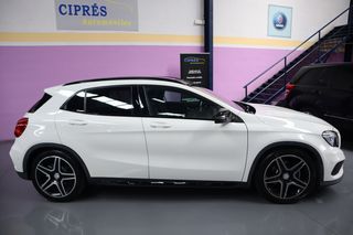 Mercedes-Benz GLA 220d AMG 4MATIC 170cv Aut.