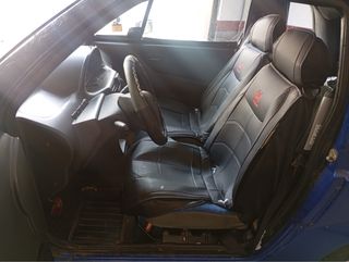 Microcoche azul y negro