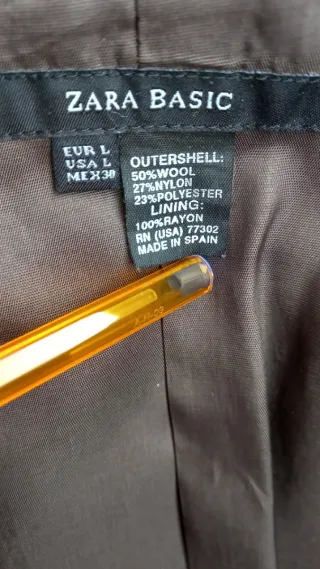 Abrigo corto Zara mujer