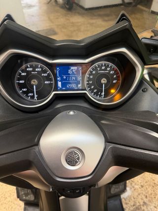 Yamaha X-MAX 125 Scooter Maxi Automática