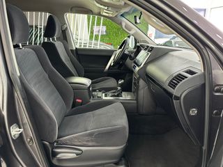 TOYOTA LAND CRUISER 2.8 D-4D VX 204CV AUTO. 7 PLAZ