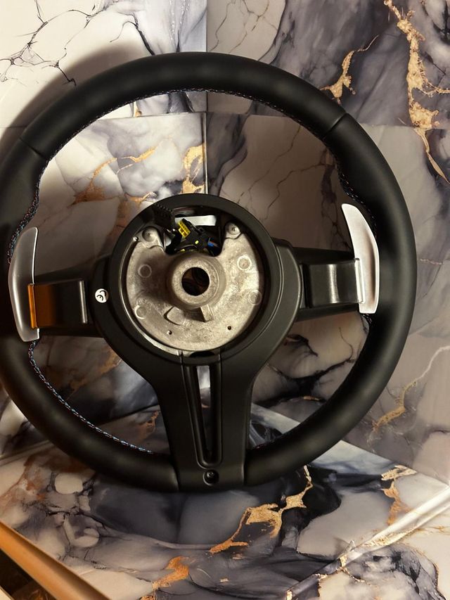 Volante BMW M Performance con Airbag