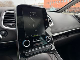 Renault Espace Initiale Paris Energy dCi 118kW TT EDC