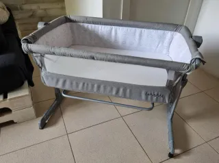 Cuna colecho gris