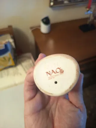 Figura Nao Niña con Paraguas Porcelana