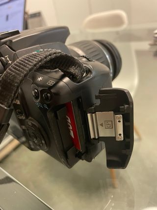 Cámara Canon EOS XTi Negra